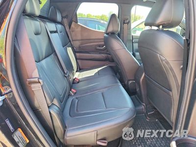 Zdjęcie 10 z 12 samochodu: 2024 HYUNDAI SANTA CRUZ NIGHT VIN:5NTJCDAF0RH090368 - miniatura