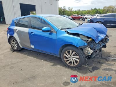 Czwarte zdjęcie samochodu z boku: 2012 MAZDA 3 I VIN:JM1BL1L86C1654510 - miniatura