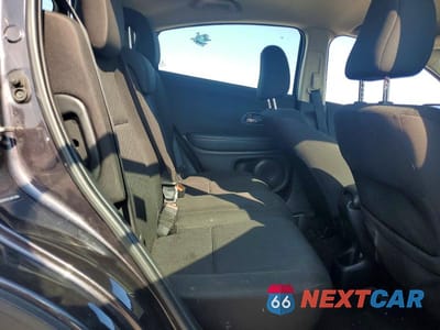 Zdjęcie 11 z 13 samochodu: 2018 HONDA HR-V LX VIN:3CZRU5H33JM722689 - miniatura