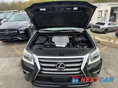 Zdjęcie 8 z 10 samochodu: 2017 LEXUS GX 460 VIN:JTJBM7FX3H5156183 - miniatura