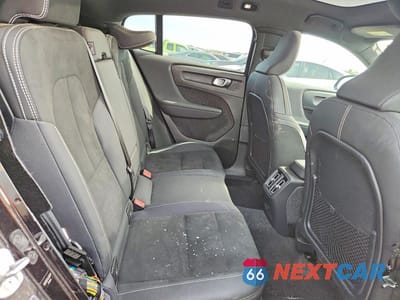 Zdjęcie 10 z 12 samochodu: 2023 VOLVO C40 RECHARGE PLUS VIN:YV4ED3GL2P2064595 - miniatura