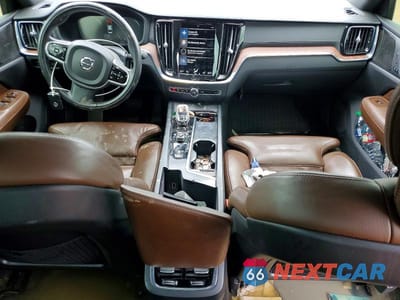 Zdjęcie 8 z 12 samochodu: 2022 VOLVO S60 B5 INSCRIPTION VIN:7JRL12TLXNG153996 - miniatura