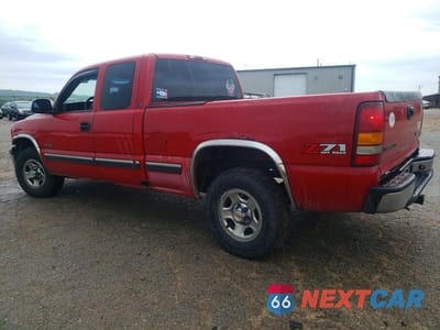 Drugie zdjęcie samochodu z przodu: 2001 CHEVROLET SILVERADO K1500 VIN:2GCEK19T311251779 - miniatura