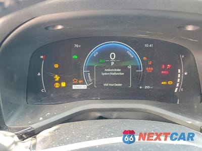 Zdjęcie 9 z 12 samochodu: 2025 TOYOTA CAMRY SE VIN:4T1DAACK3SU510948 - miniatura