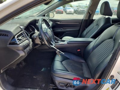 Zdjęcie 7 z 12 samochodu: 2019 TOYOTA CAMRY SE VIN:4T1B11HK9KU743944 - miniatura