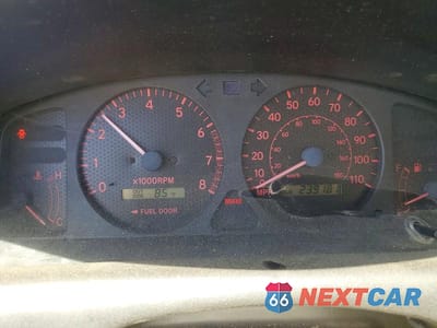 Zdjęcie 9 z 12 samochodu: 2001 TOYOTA COROLLA LE VIN:1NXBR12E41Z563734 - miniatura