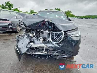 Piąte zdjęcie samochodu w środku: 2026 BMW X3 30 XDRIVE VIN:5UX53GP01T9318316 - miniatura