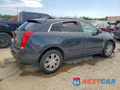 Trzecie zdjęcie samochodu z tyłu: 2015 CADILLAC SRX LUXURY COLLECTION VIN:3GYFNEE3XFS556971 - miniatura