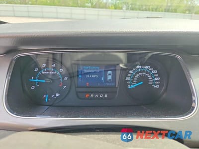 Zdjęcie 9 z 12 samochodu: 2014 FORD TAURUS SEL VIN:1FAHP2E82EG159969 - miniatura