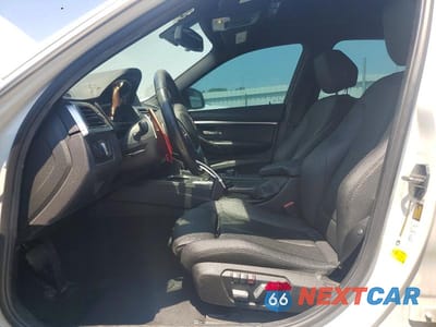 Zdjęcie 7 z 12 samochodu: 2017 BMW 330 I VIN:WBA8B9G57HNU48430 - miniatura