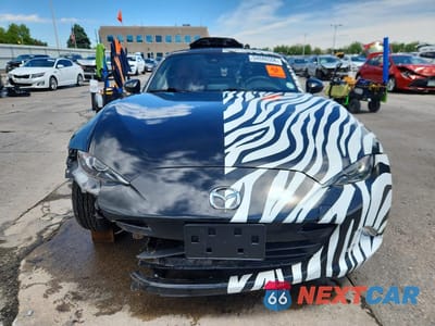 Piąte zdjęcie samochodu w środku: 2021 MAZDA MX-5 MIATA SPORT VIN:JM1NDAB77M0458988 - miniatura