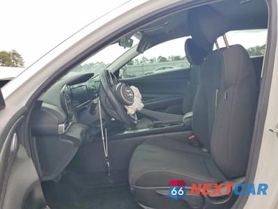 Zdjęcie 7 z 12 samochodu: 2022 HYUNDAI ELANTRA SEL VIN:5NPLS4AG4NH067866 - miniatura