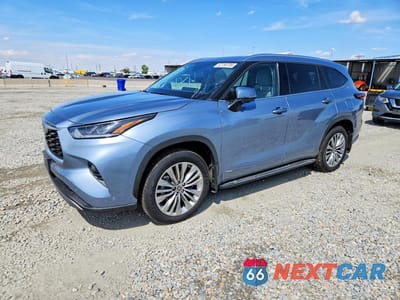 2024 TOYOTA HIGHLANDER HYBRID PLATINUM 5TDEBRCH2RS606979 - główne zdjęcie licytacji z USA - miniatura