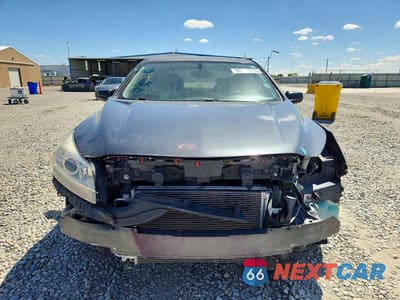 Piąte zdjęcie samochodu w środku: 2015 CHEVROLET MALIBU LS VIN:1G11B5SL3FF155630 - miniatura