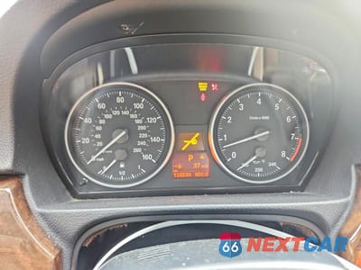 Zdjęcie 9 z 12 samochodu: 2008 BMW 335 I VIN:WBAWL73598PX52331 - miniatura