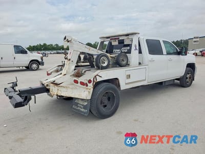 Trzecie zdjęcie samochodu z tyłu: 2015 CHEVROLET SILVERADO C3500 LT VIN:1GB4CZC84FF504284 - miniatura