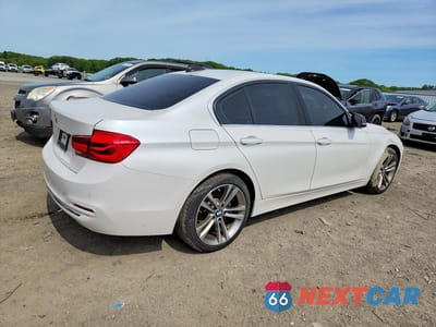 Trzecie zdjęcie samochodu z tyłu: 2017 BMW 330 XI VIN:WBA8D9C3XHA011155 - miniatura