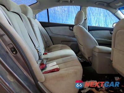 Zdjęcie 10 z 12 samochodu: 2008 KIA OPTIMA LX VIN:KNAGE124585256376 - miniatura
