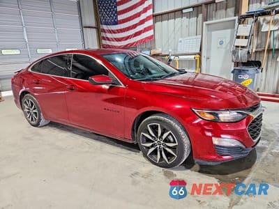 Czwarte zdjęcie samochodu z boku: 2023 CHEVROLET MALIBU RS VIN:1G1ZG5ST5PF251104 - miniatura