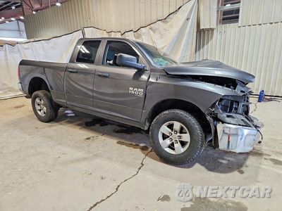 Czwarte zdjęcie samochodu z boku: 2019 RAM 1500 CLASSIC TRADESMAN VIN:1C6RR7FG2KS675549 - miniatura