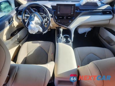 Zdjęcie 8 z 12 samochodu: 2024 TOYOTA CAMRY LE VIN:4T1C11AK8RU190311 - miniatura