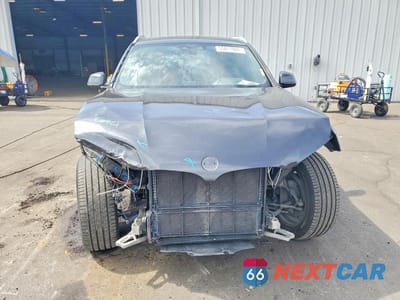 Piąte zdjęcie samochodu w środku: 2019 BMW X3 SDRIVE30I VIN:5UXTR7C50KLR47977 - miniatura