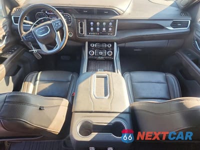 Zdjęcie 8 z 13 samochodu: 2021 GMC YUKON XL DENALI VIN:1GKS2JKL2MR411776 - miniatura