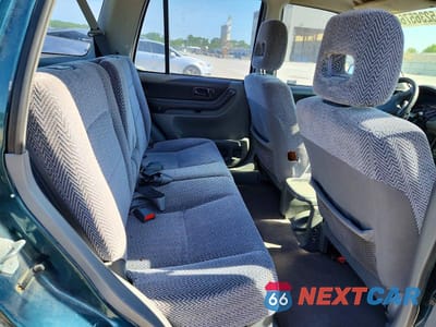 Zdjęcie 11 z 13 samochodu: 1997 HONDA CR-V LX VIN:JHLRD1857VC025701 - miniatura