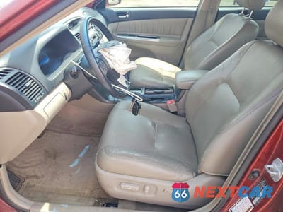 Zdjęcie 7 z 12 samochodu: 2005 TOYOTA CAMRY SE VIN:JTDBA32K250024975 - miniatura