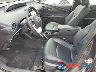 Zdjęcie 7 z 12 samochodu: 2017 TOYOTA PRIUS THREE TOURING VIN:JTDKARFUXH3048331 - miniatura
