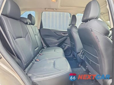 Zdjęcie 10 z 12 samochodu: 2019 SUBARU FORESTER LIMITED VIN:JF2SKAUC0KH570082 - miniatura