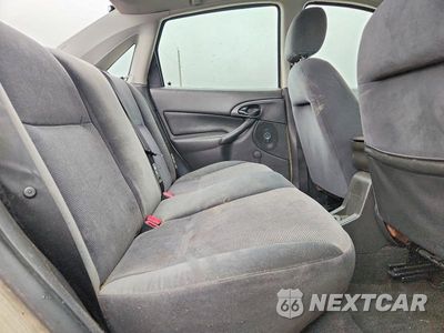 Zdjęcie 19 z 26 samochodu: 2002 FORD FOCUS LX VIN:1FAFP33P82W255291 - miniatura