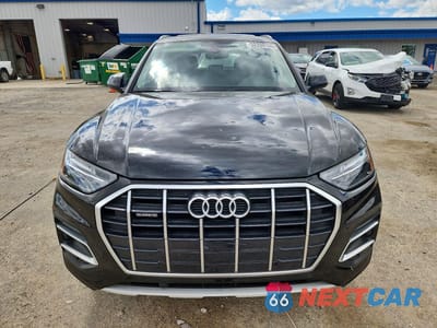 Piąte zdjęcie samochodu w środku: 2023 AUDI Q5 PREMIUM 40 VIN:WA1ABAFY6P2024412 - miniatura