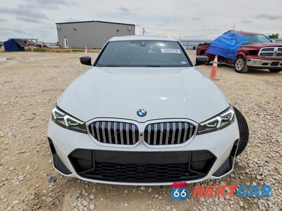 Piąte zdjęcie samochodu w środku: 2025 BMW 330I VIN:3MW69CW0XS8F31396 - miniatura