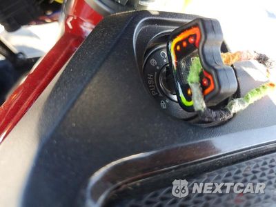 Zdjęcie 8 z 9 samochodu: 2022 INDIAN MOTORCYCLE CO. FTR R CARBON VIN:56KRZR257N3173783 - miniatura