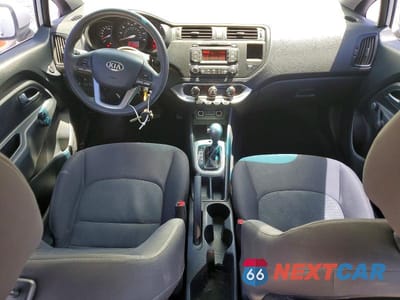Zdjęcie 8 z 12 samochodu: 2013 KIA RIO LX VIN:KNADM4A30D6219529 - miniatura