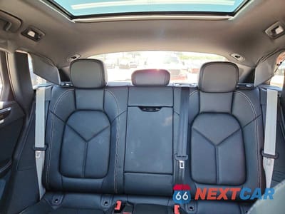 Zdjęcie 10 z 13 samochodu: 2024 PORSCHE MACAN BASE VIN:WP1AA2A54RLB03570 - miniatura