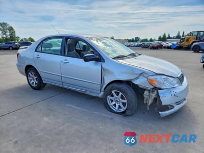 Czwarte zdjęcie samochodu z boku: 2007 TOYOTA COROLLA LE VIN:1NXBR32E17Z767797 - miniatura