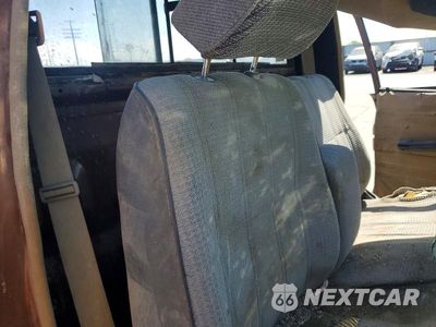 Zdjęcie 10 z 13 samochodu: 1988 TOYOTA PICKUP RN63 STD VIN:JT4RN63A0J5043421 - miniatura