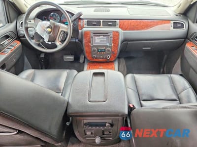 Zdjęcie 8 z 12 samochodu: 2013 CHEVROLET AVALANCHE LTZ VIN:3GNTKGE72DG123586 - miniatura