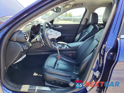 Zdjęcie 7 z 12 samochodu: 2019 ALFA ROMEO GIULIA TI VIN:ZARFAMBNXK7604078 - miniatura