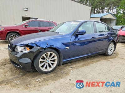 2011 BMW 328 XI SULEV WBAPK5G58BNN80124 - główne zdjęcie licytacji z USA - miniatura
