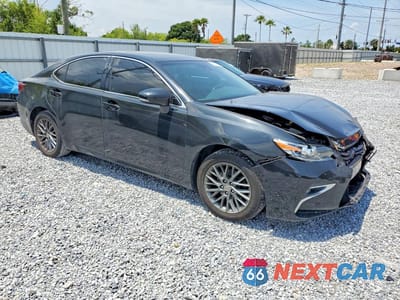 Czwarte zdjęcie samochodu z boku: 2018 LEXUS ES 350 VIN:58ABK1GG7JU099992 - miniatura