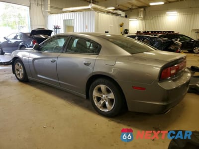 Drugie zdjęcie samochodu z przodu: 2012 DODGE CHARGER SE VIN:2C3CDXBG1CH202368 - miniatura