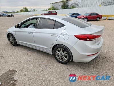 Drugie zdjęcie samochodu z przodu: 2018 HYUNDAI ELANTRA VIN:5NPD84LF5JH314605 - miniatura