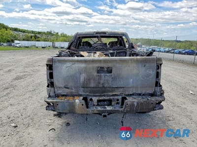 Zdjęcie 6 z 11 samochodu: 2018 GMC SIERRA K1500 SLT VIN:3GTU2NEC0JG264098 - miniatura