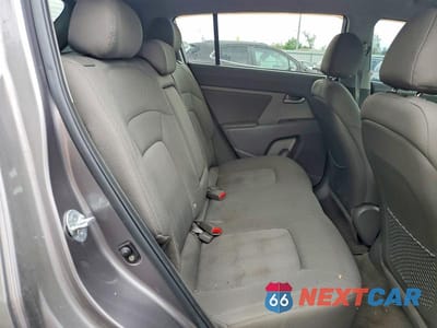 Zdjęcie 10 z 12 samochodu: 2012 KIA SPORTAGE LX VIN:KNDPB3A26C7274891 - miniatura
