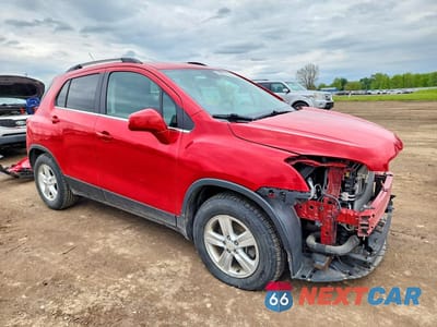 Czwarte zdjęcie samochodu z boku: 2015 CHEVROLET TRAX 1LT VIN:KL7CJLSB1FB220610 - miniatura