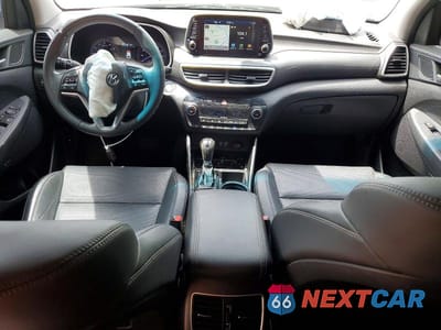 Zdjęcie 8 z 13 samochodu: 2019 HYUNDAI TUCSON ULTIMATE VIN:KM8J33AL2KU992848 - miniatura