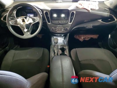 Zdjęcie 8 z 12 samochodu: 2022 CHEVROLET MALIBU LT VIN:1G1ZD5ST5NF152708 - miniatura